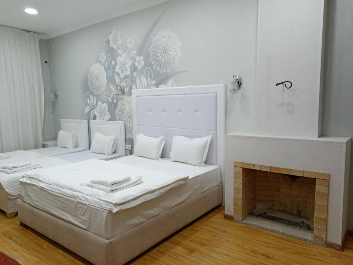 Queens 2 Hotel Tasjkent Eksteriør bilde