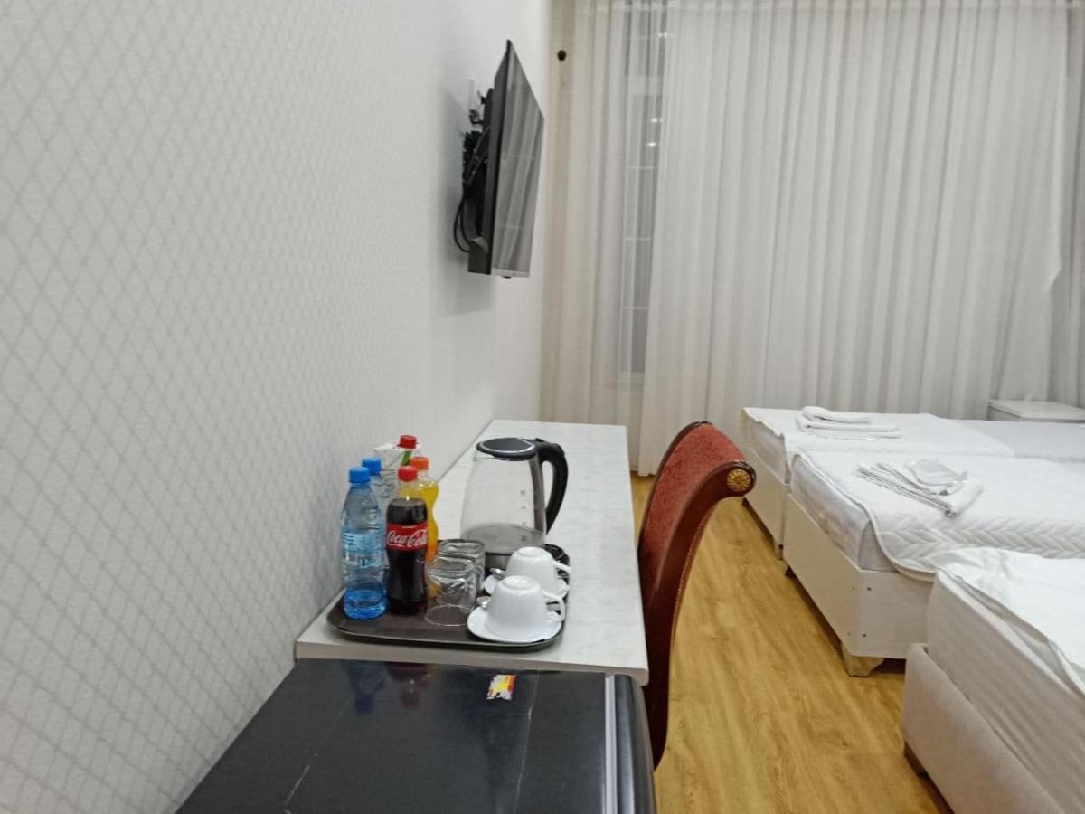 Queens 2 Hotel Tasjkent Eksteriør bilde