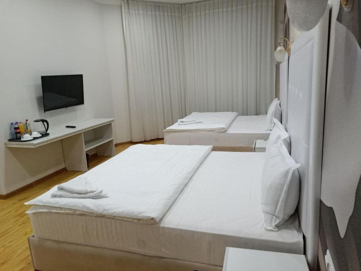 Queens 2 Hotel Tasjkent Eksteriør bilde