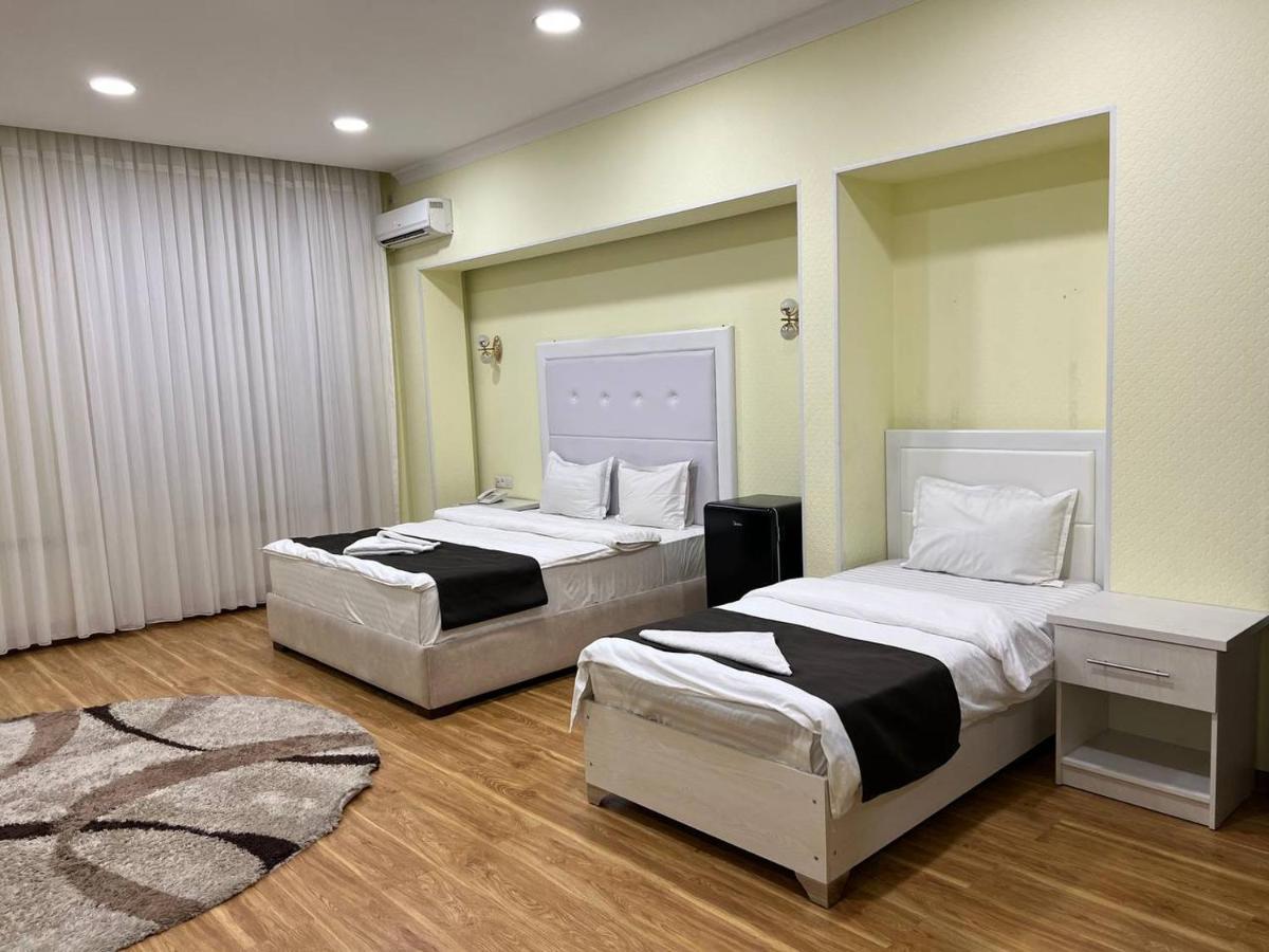 Queens 2 Hotel Tasjkent Eksteriør bilde
